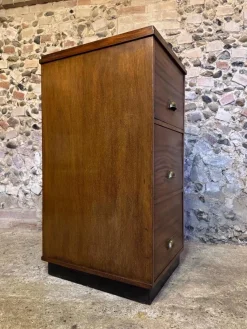 Industrieller Vintage Aktenschrank aus Holz, 1930er