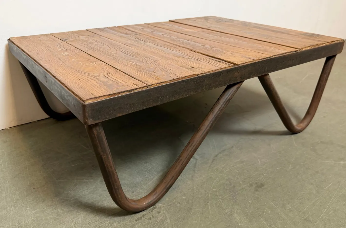 Industrieller Vintage Couchtisch, 1960er