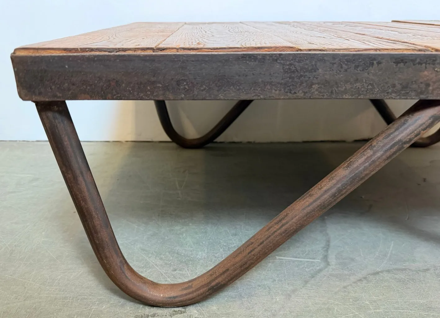 Industrieller Vintage Couchtisch, 1960er