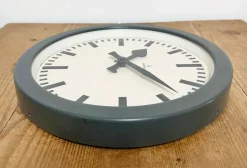 Industrielle Vintage Fabrikuhr von Siemens, 1950er