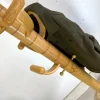 Italienische Eschenholz & Travertin Garderobe im Stil von Ettore Sottsass
