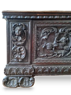 Italienische Florentiner Renaissance Truhe