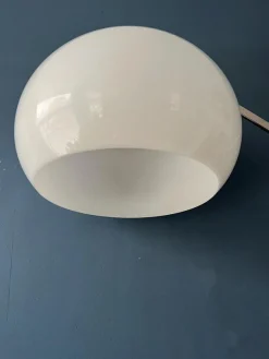 Italienische Mid-Century Bogen Stehlampe mit Acrylglasschirm von Goffredo Reggiani