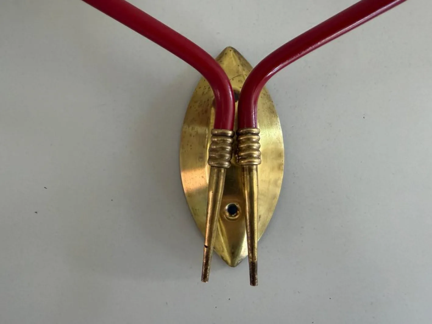 Italienische Mid-Century Wandlampen aus Glas & Messing, 1960er, 2er Set