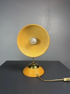 Italienische Mid-Century Wandleuchte aus Bleistiftrohrblatt aus Rattan, Bambus & Messing, 1970er