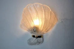 Italienische Muschel Wandlampe aus Murano Glas, 1970