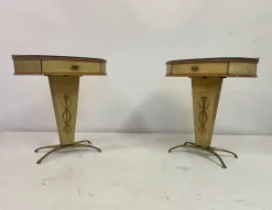 Italienische Nachttische oder Nachttische aus Pergament, 1950er, 2er Set