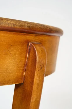 Italienischer Geschwungener Walnuss Stuhl mit Rotem Samtsitz, Frühes 20. Jh