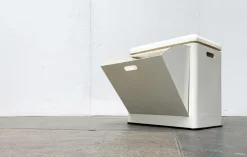 Italienischer Mid-Century Space Age Wäschekorb, 1960er