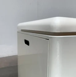 Italienischer Mid-Century Space Age Wäschekorb, 1960er