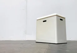 Italienischer Mid-Century Space Age Wäschekorb, 1960er