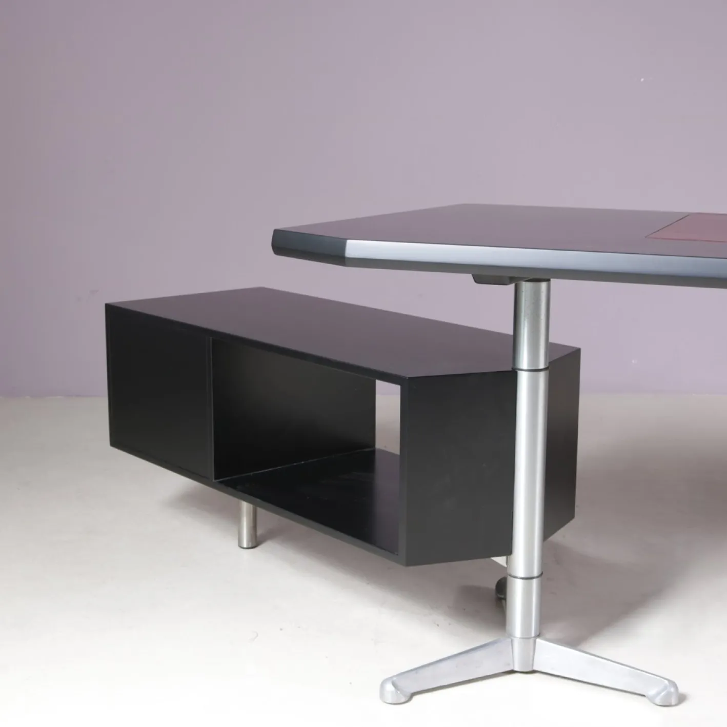 Italienischer Schreibtisch von Osvaldo Borsani für Tecno, Milan, 1950er