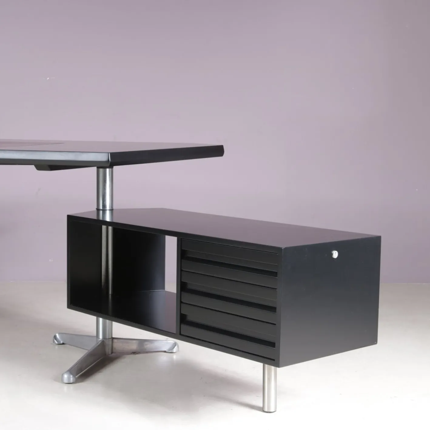 Italienischer Schreibtisch von Osvaldo Borsani für Tecno, Milan, 1950er