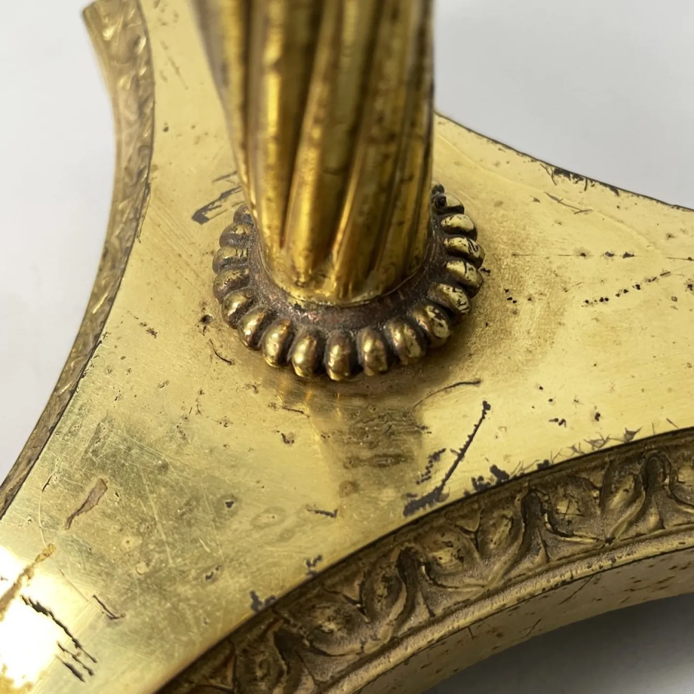 Italienischer Tischständer im Empire-Stil aus Messing und Bronze, Frühe 1900er