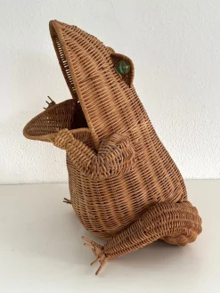 Italienischer Vintage Froschkorb aus Rattan, 1980er
