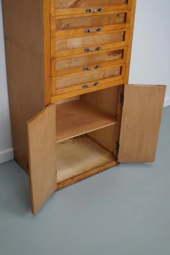 Italienischer Vintage Kurzwarenladen aus Buche, 1950er