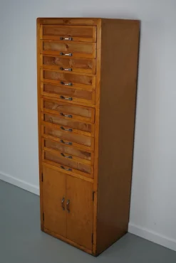 Italienischer Vintage Kurzwarenladen aus Buche, 1950er