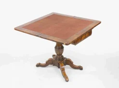 Italienischer Vintage Spieltisch aus Holz, 1950er
