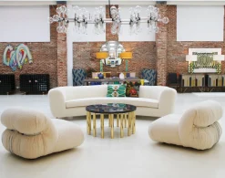 Italienisches geschwungenes Sofa