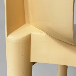 Italienische Space Age Stühle in Creme von Joe Colombo für Kartell, 1970er, 2er Set
