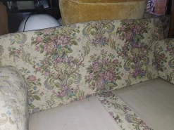Italienisches 2-Sitzer Damast Sofa, 1980er