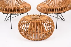Janine Abraham & Dirk Jan Rol zugeschriebene Rattanstühle, Pouf und Spiegel, 1960er, 4er Set