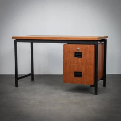 Japanese Series EU01 Schreibtisch von Cees Braakman für Pastoe, 1960er