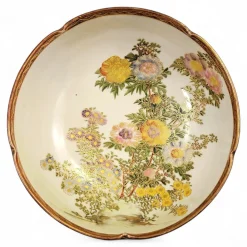 Japanische Meiji Satsuma Shimazu Crest Schale von Nikko, 1890-1910