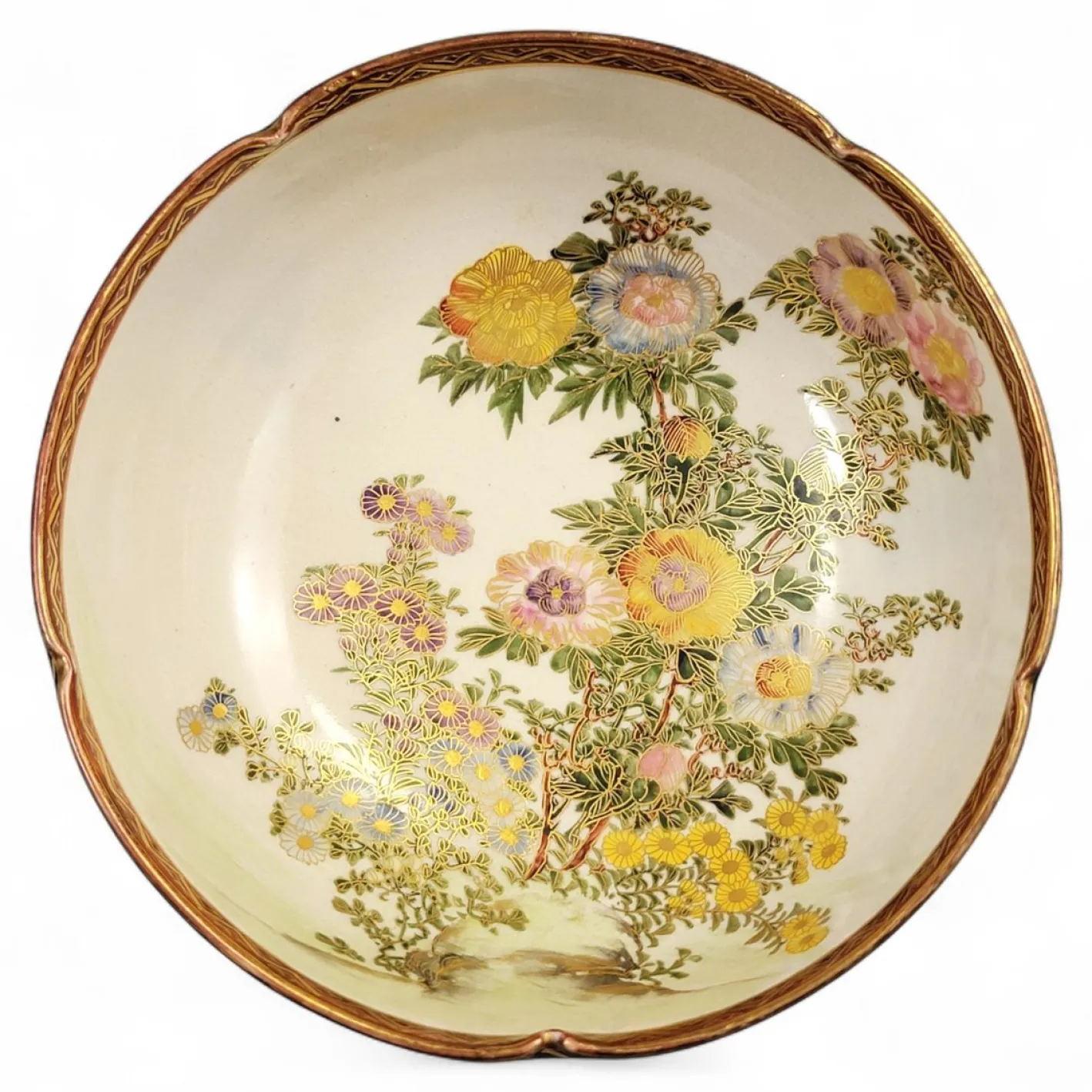 Japanische Meiji Satsuma Shimazu Crest Schale von Nikko, 1890-1910