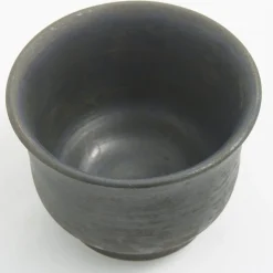 Japanische Minimalistische Schwarz Gebrannte Raku Keramik Teetassen von Laab Milano, 3er Set