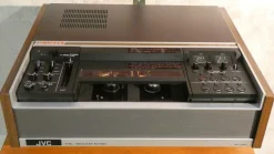 Japanisches Modell CR-6060RT PAL/SECAM/NTSC von JVC - Victor Company, 1979