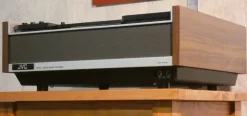 Japanisches Modell CR-6060RT PAL/SECAM/NTSC von JVC - Victor Company, 1979