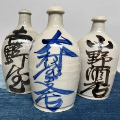 Japanische Tokkuri Sake Flaschen aus Steingut, 1950er, 3er Set