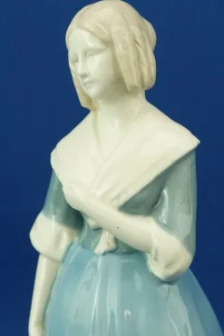 20. Jh. Jugendstil Keramikskulptur einer Dame von Amphora, Österreich, 1890er