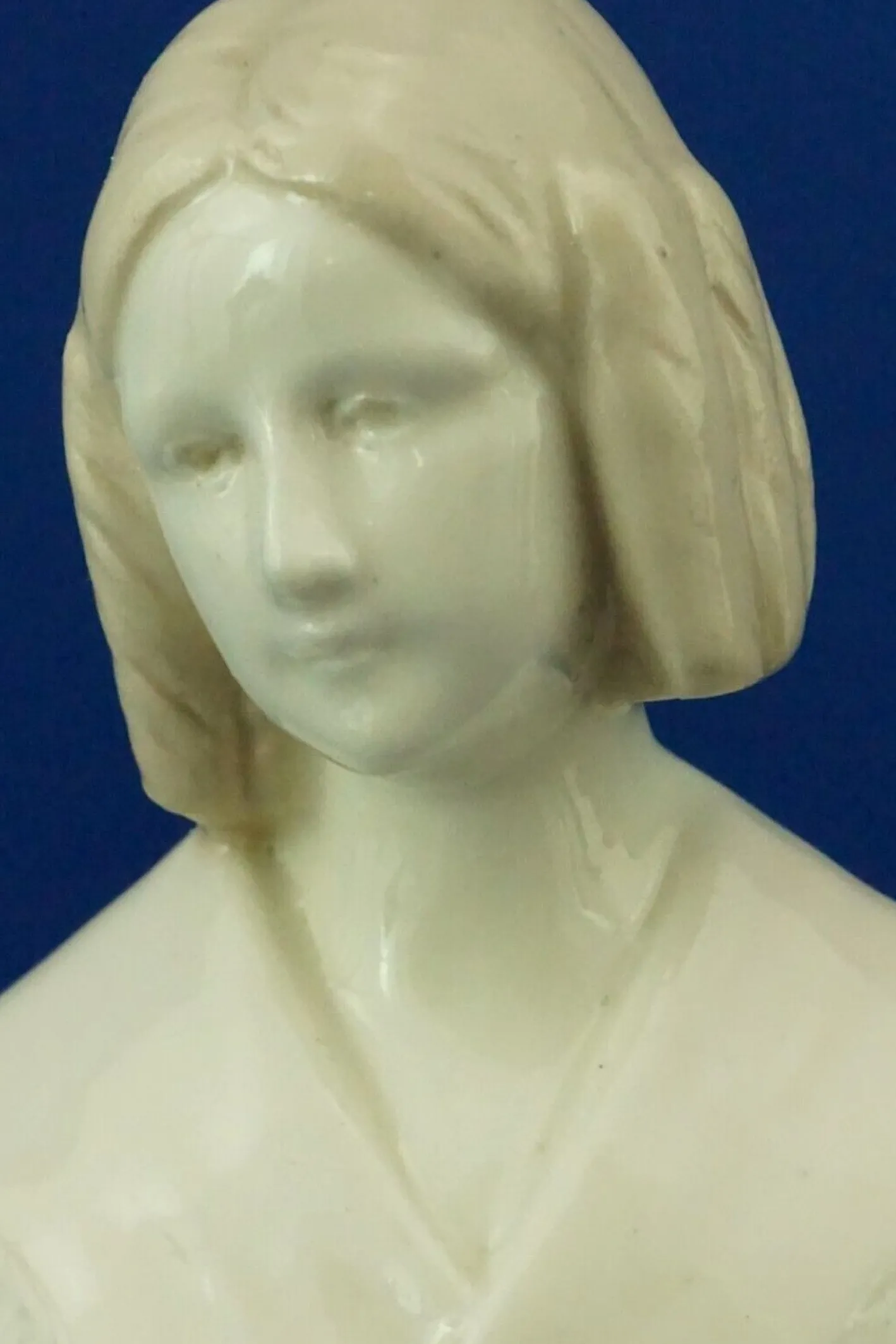 20. Jh. Jugendstil Keramikskulptur einer Dame von Amphora, Österreich, 1890er