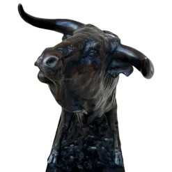 Juan Cuavas, Stier, 1920, Bronze