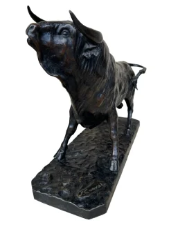 Juan Cuavas, Stier, 1920, Bronze