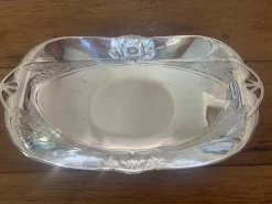 Jugendstil Brotkorb aus versilbertem Metall von Gallia Christofle, 1890er