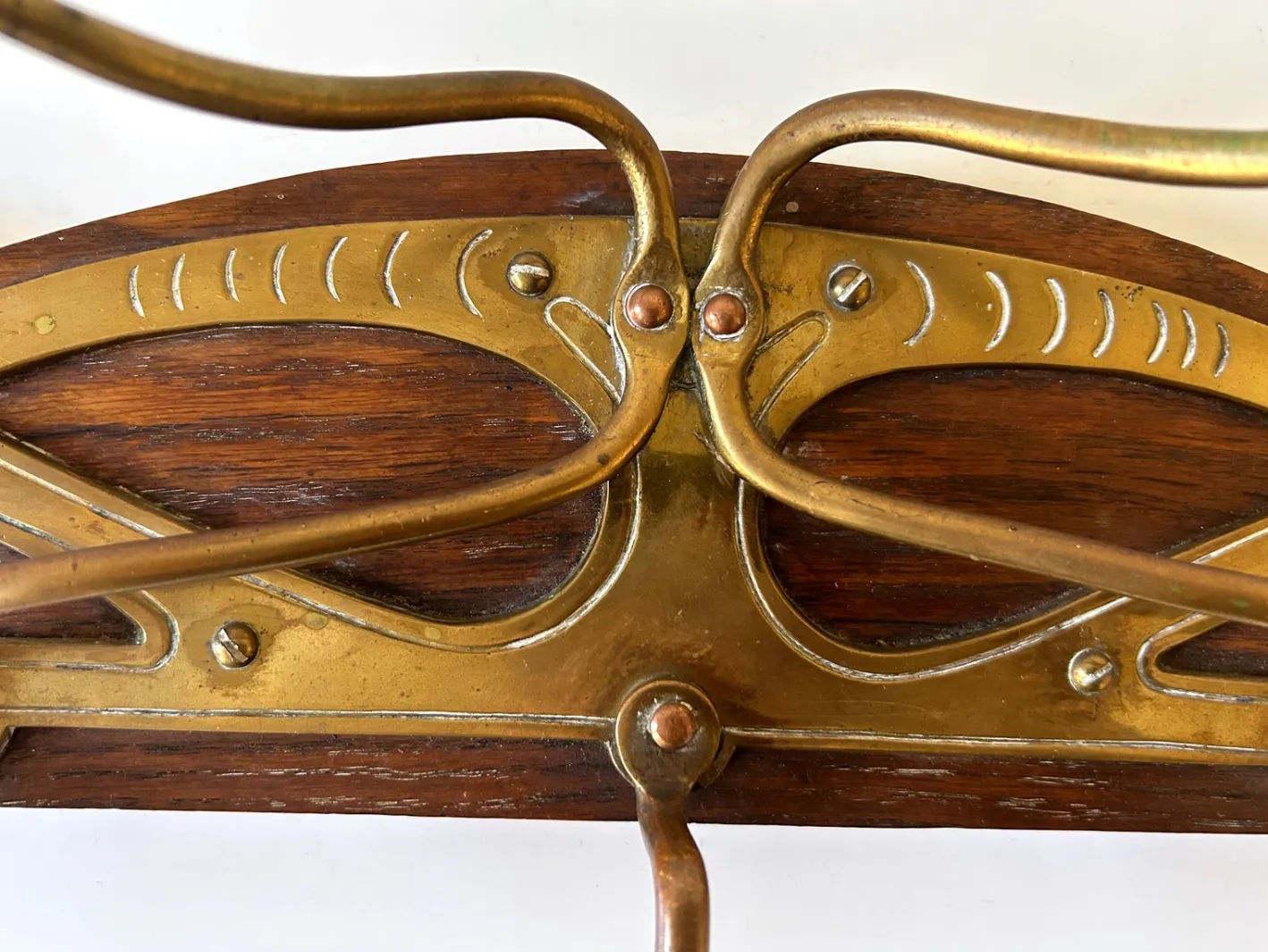 Jugendstil Garderobe oder Kleiderbügel aus Messing & Holz, Deutschland, 1900er