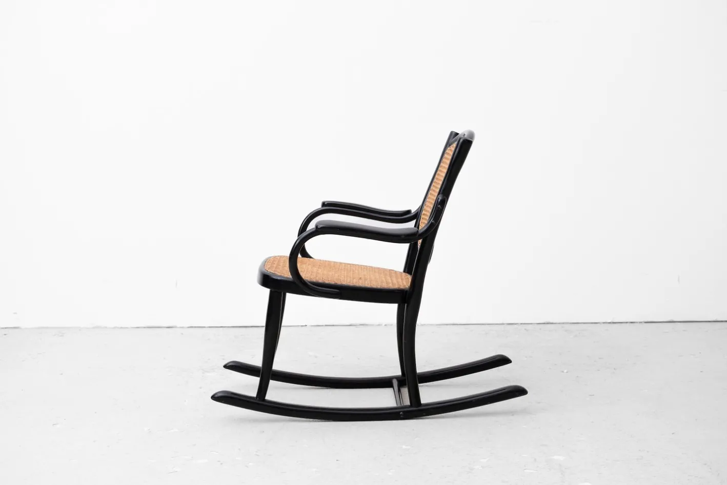 Jugendstil Kinder Schaukelstuhl von Marcel Kammerer für Gebrüder Thonet, 1910