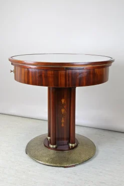 Jugendstil Mahagoni Spieltisch mit Gestell aus gehämmertem Messing, Österreich, 1910er