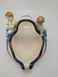 Jugendstil Schale aus Majolika Henkel mit Putten von Karlsruhe Majolika Manufaktur, 1910
