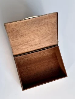 Jugendstil Zigarettenschachtel aus Messing & Holz von Erhard & Söhne, 1920er