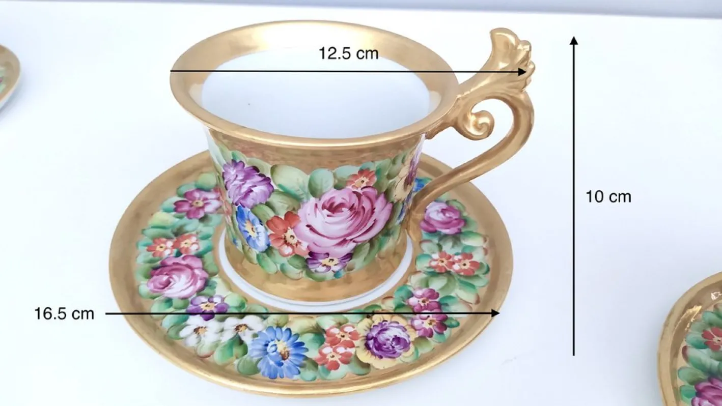 Kaffeetassen aus Capodimonte Porzellan mit Blumenmotiven, 6 . Set