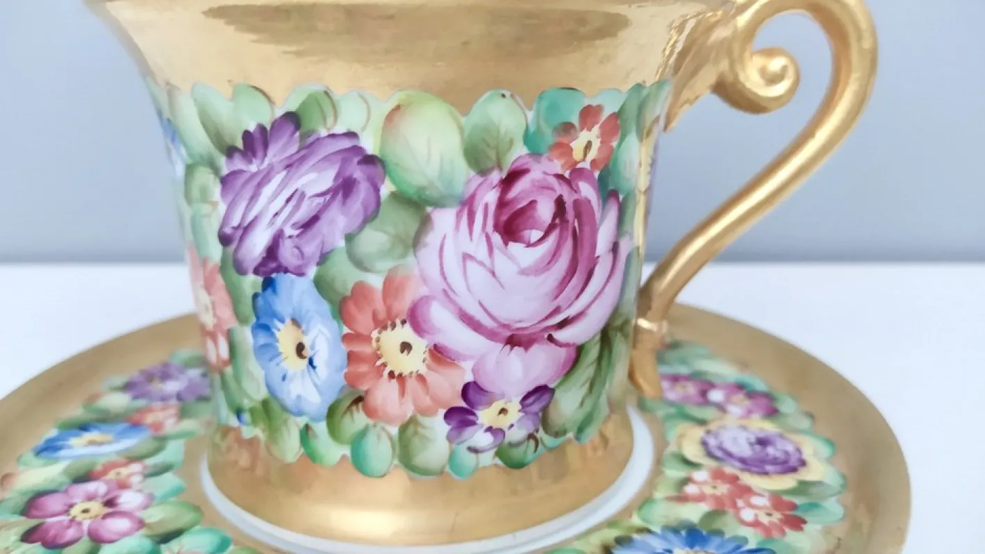 Kaffeetassen aus Capodimonte Porzellan mit Blumenmotiven, 6 . Set