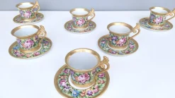 Kaffeetassen aus Capodimonte Porzellan mit Blumenmotiven, 6 . Set