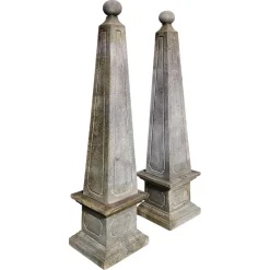 Kalkstein Pyramiden, 1890er, 2er Set