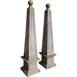 Kalkstein Pyramiden, 1890er, 2er Set