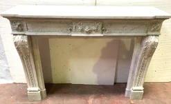 Kamin im Louis XVI Stil aus weißem Carrara Marmor, 1800er
