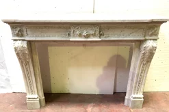 Kamin im Louis XVI Stil aus weißem Carrara Marmor, 1800er